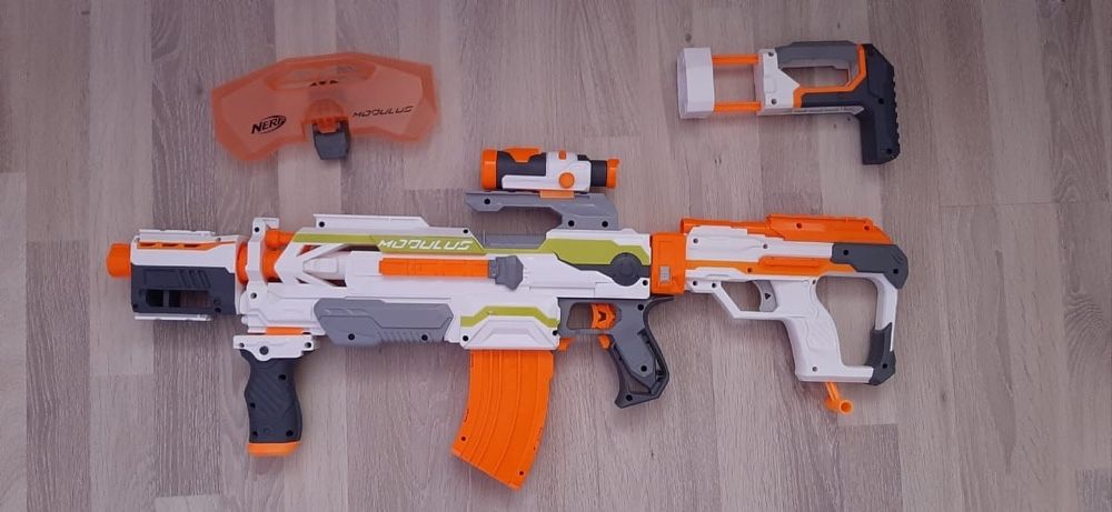 Продам NERF  HASBRO Modulus