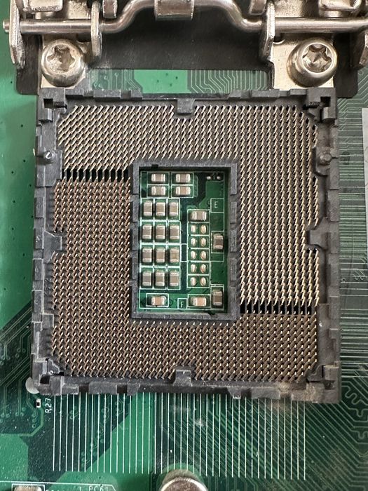 I7 3770 + Placa de baza Lenovo IH61M + 2x4gb ddr3 1600mhz + shield si cooler