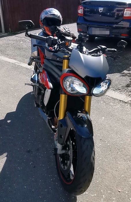 Triumph Speed Triple 1050 R 2016