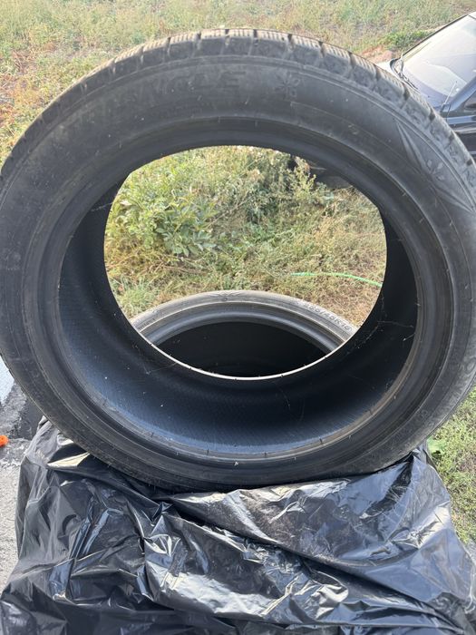 Продам шины Triangle 235/45 R18