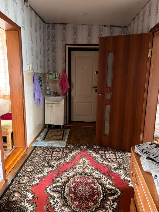 Продам квартиру в двухквартирном доме