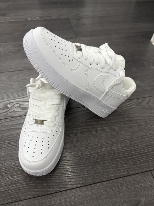 Vand Air Force 1 Noi.