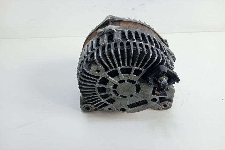 Alternator 231002543R Renault Megane a 2-a generatie (facelift) seria