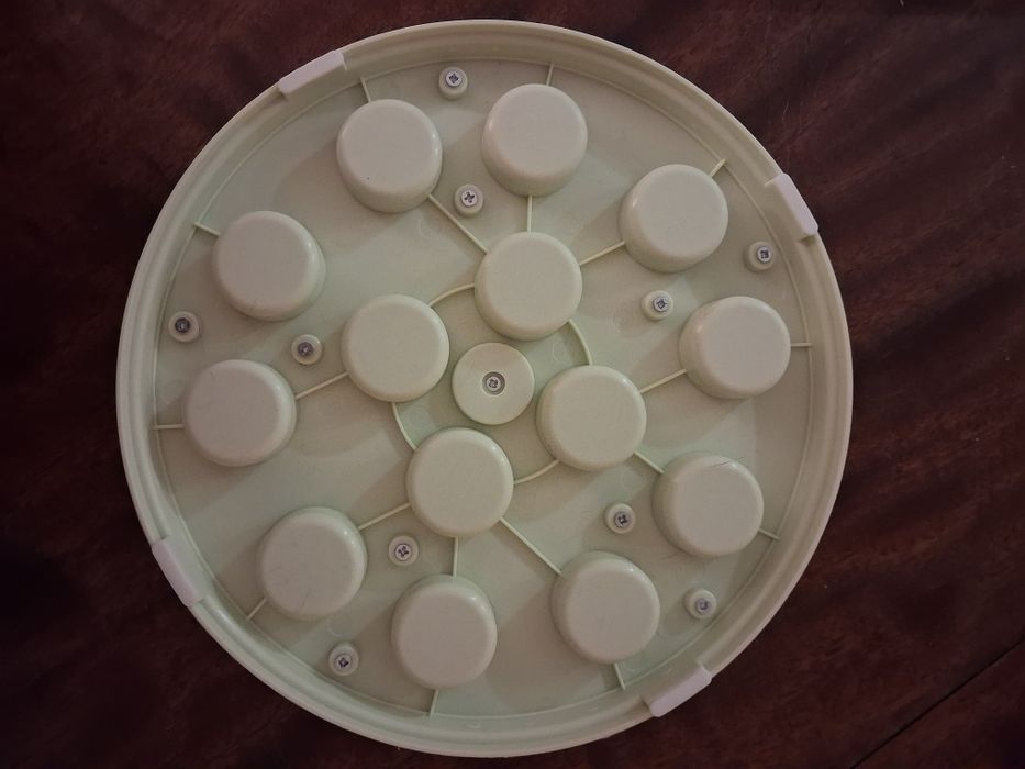 Интерактивна играчка-пъзел за бавно хранене на котка/куче