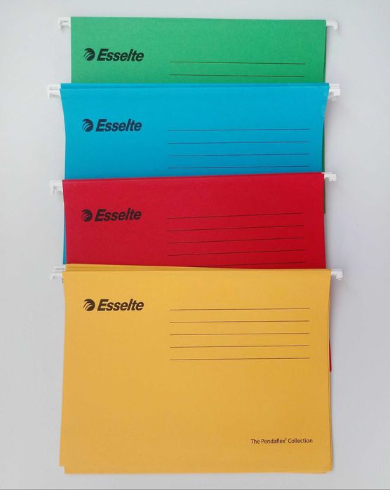 Папки за документи, канцеларски материали