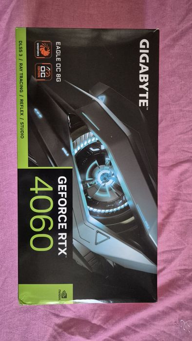 Vand RTX 4060 versiune Gigabyte EAGLE