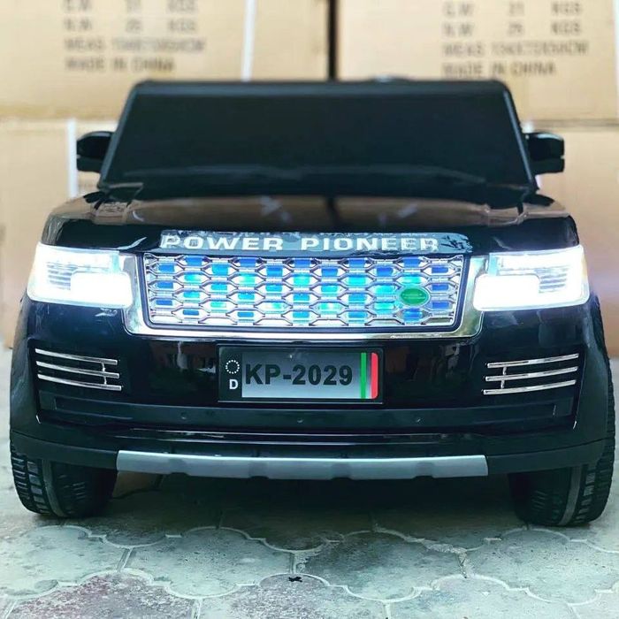 Большая и красивая детская машина Renj 4x4 электромобиль с пультом EVA