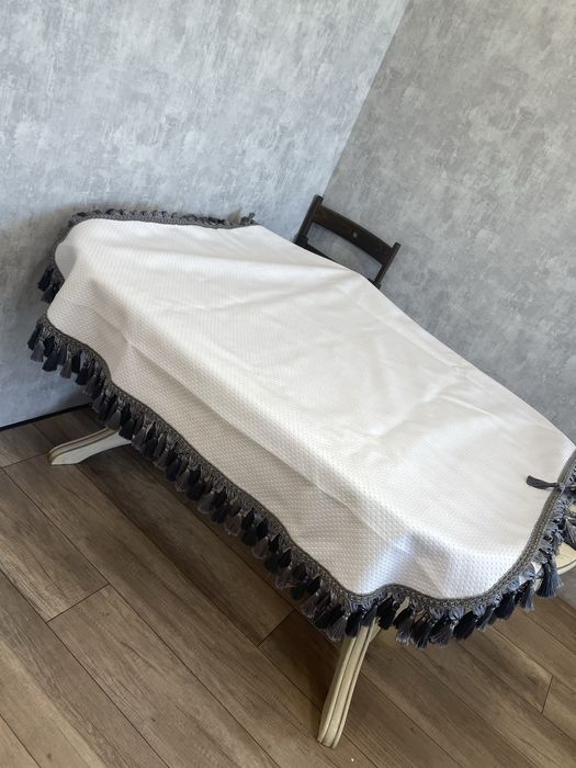 Скатерть из экокожи