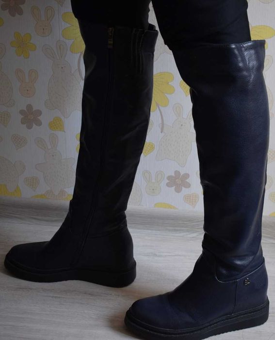 Дамски зимни високи ботуши