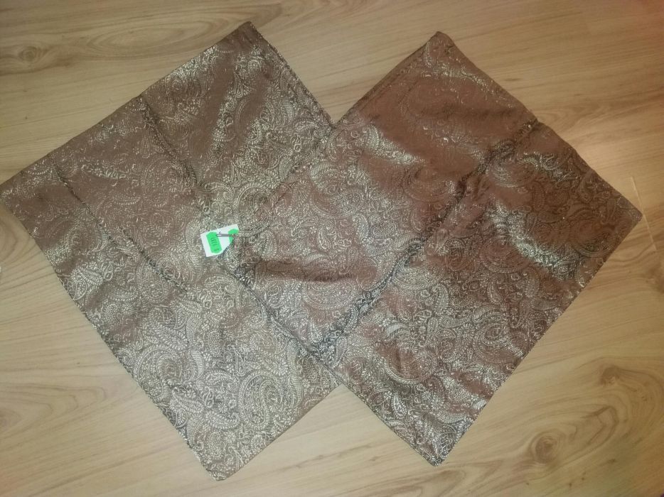 Husa/Fata de perna decor NOUA, maro - 2 bucati