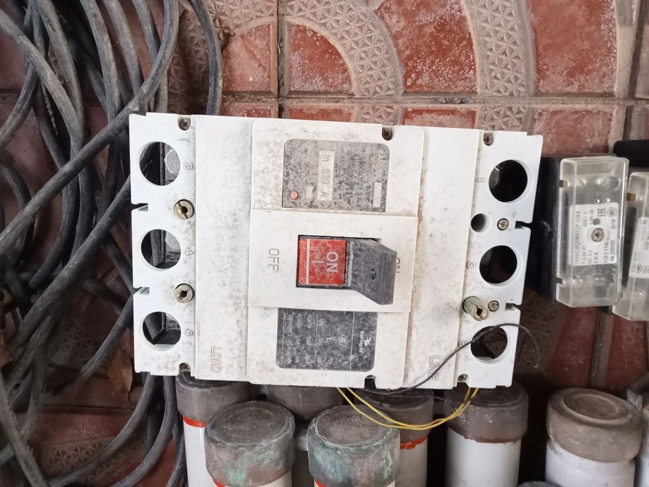 Электротовары и электродвигатели