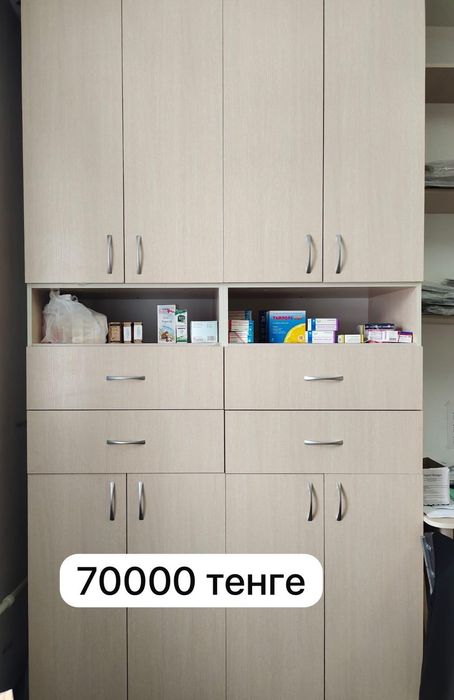 Продам офисные  шкафы