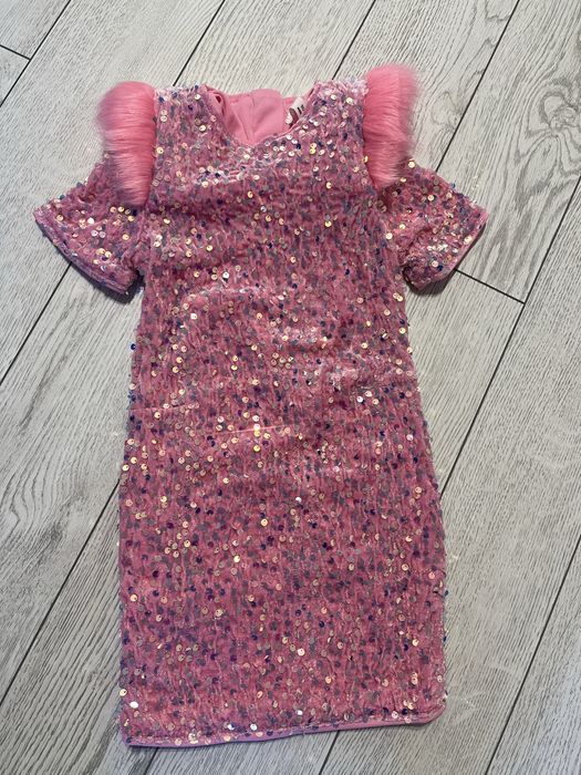 Рокля с пайети за дете