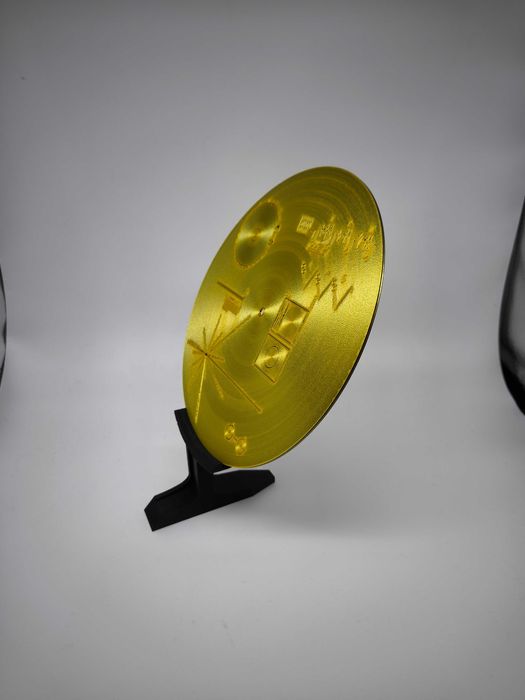 "Золотая" пластинка voyager