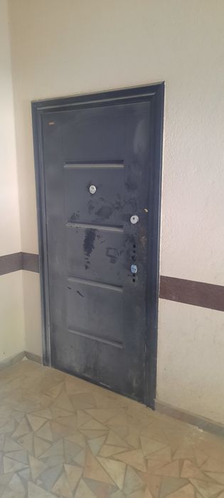 5 qavatli domdan 1 etaj podvali bilan birga