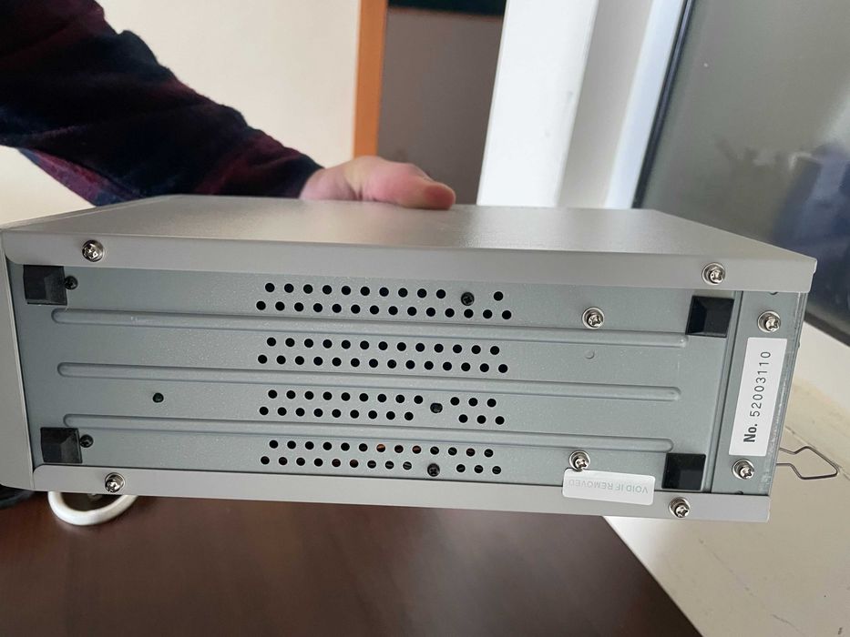 Minolta Dimage Scan Elite F-2900 скенер за 35мм фото филм