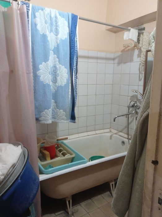 Недорого продаётся 2/4/9 Себзар Ц-17/18. Рядом НБУ банк. Цена:65500 уе