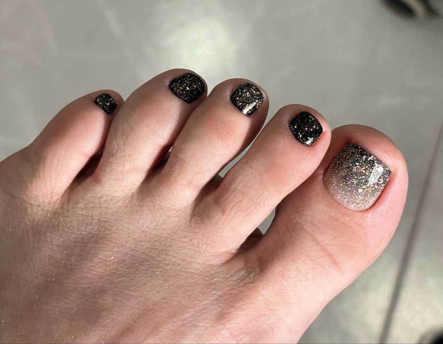 Маникюр, педикюр, наращивание