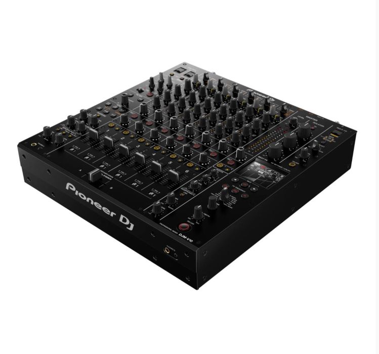 PIONER DJM-V10 mixer
