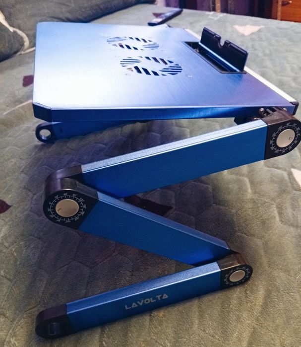 Lavolta Ergonomic Laptop Table Desk +3 machete/masinute Tabelul pentru