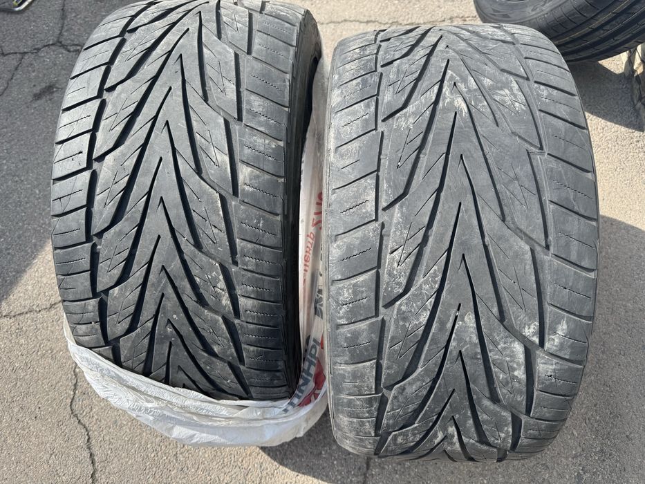Toyo 315/35/20. 275/40/20