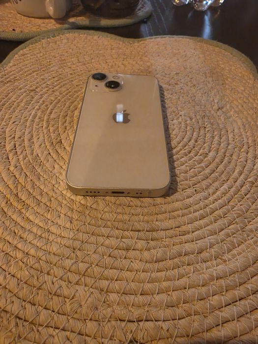 iPhone 13 mini, stare impecabilă, fără nicio zgârietură, functioneaza perfek