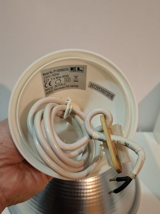 Lampa suspendata de tavan cu design  in forma de clopot