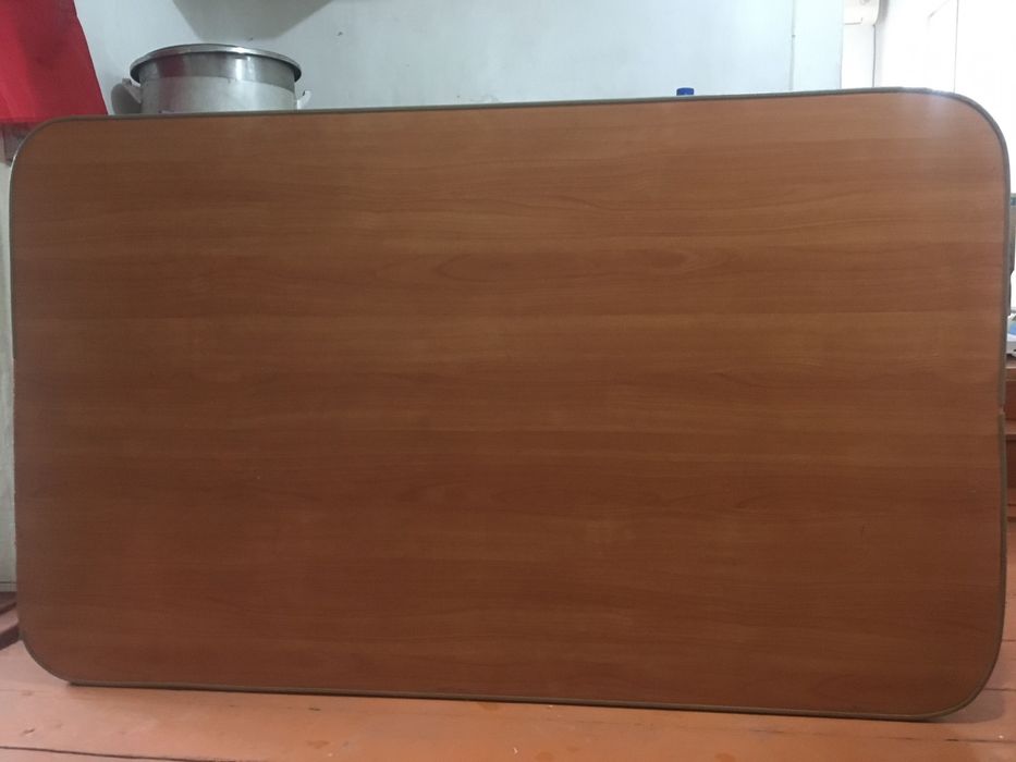 Жер стол, низкий стол