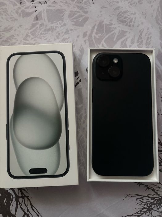 Iphone 15 functioneaza  impecabil