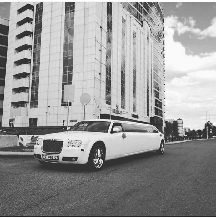 Прокат Лимузин Крайслер С 300