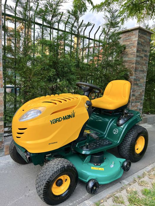 Tractoras de tuns iarba Yarman Profesional Kohler