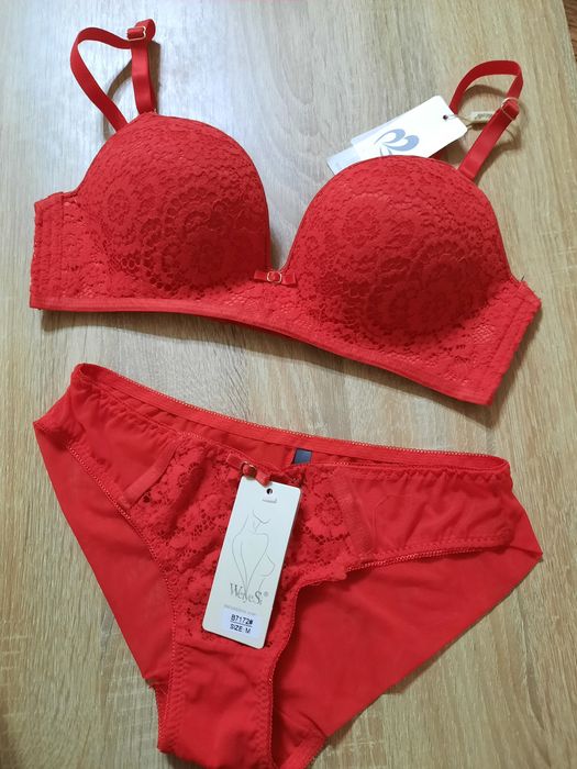 Комплект нижнего белья