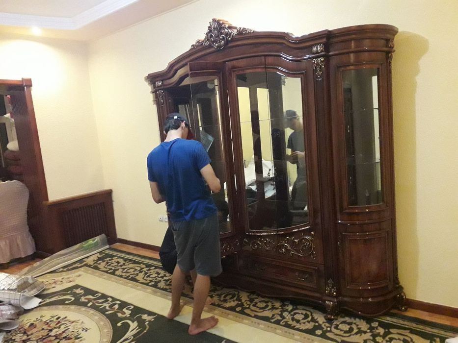 Разборка сборка мебели грузчики