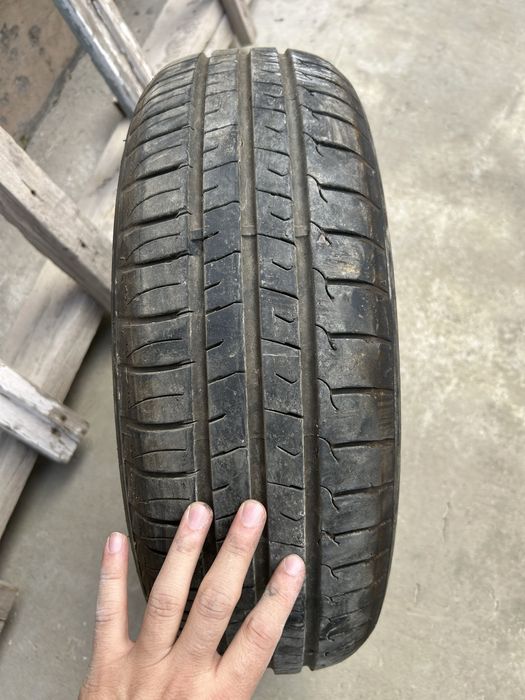 Продам летний шины 185/70/14