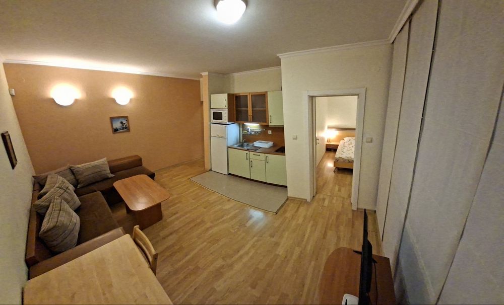 Продава се Двустаен апартамент в к.к. Слънчев бряг - 56 кв.м за 1518 €/кв.м - Снимка #1