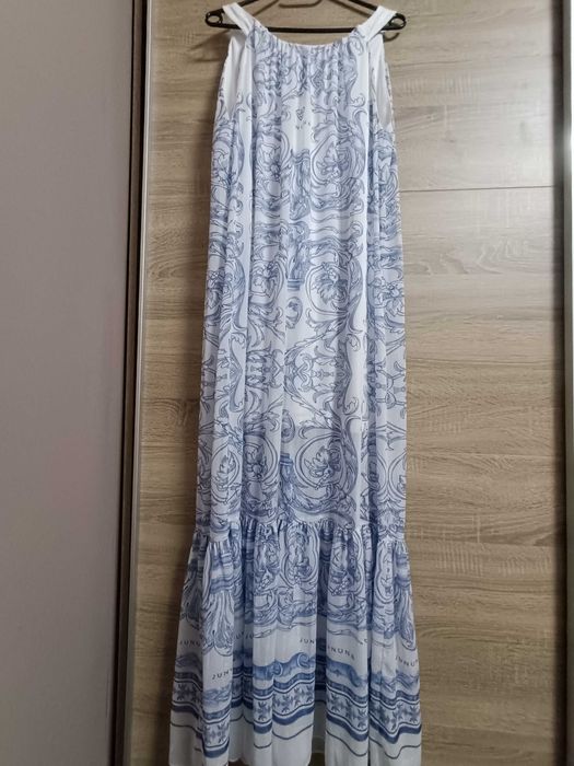 Дамска рокля Junona 40рр