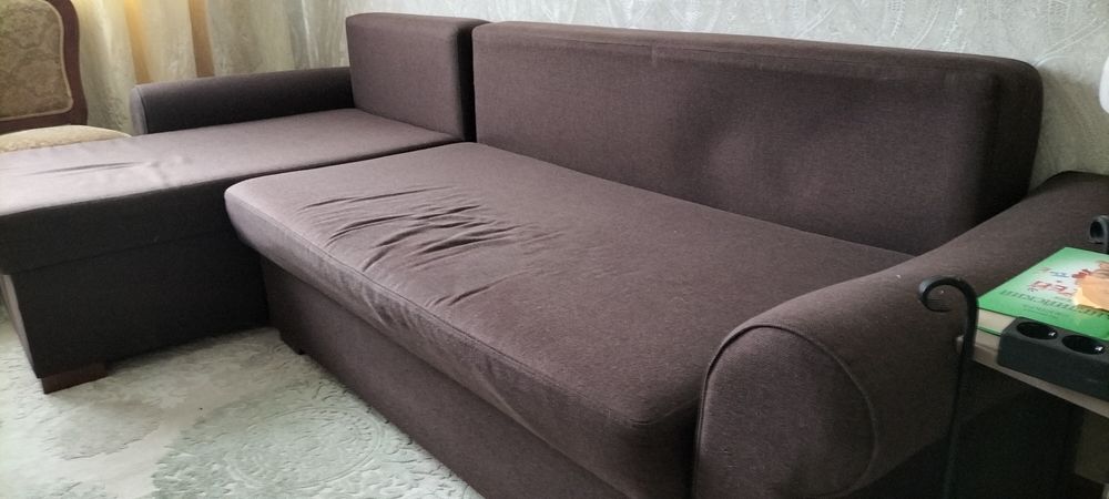 Продам диван б/у
