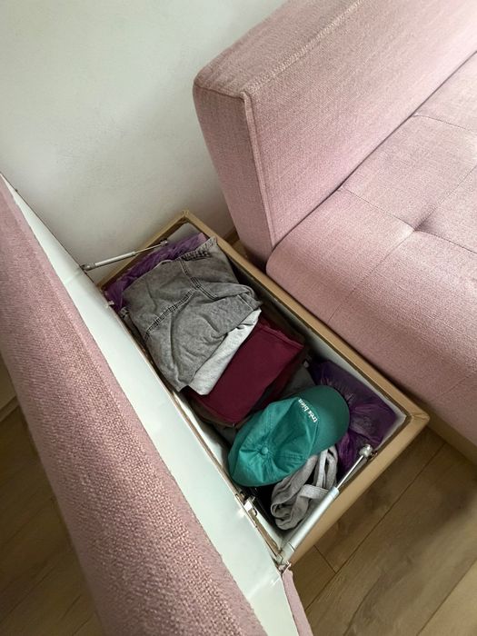 Canapea Extensibila cu Tabuteti depozitare