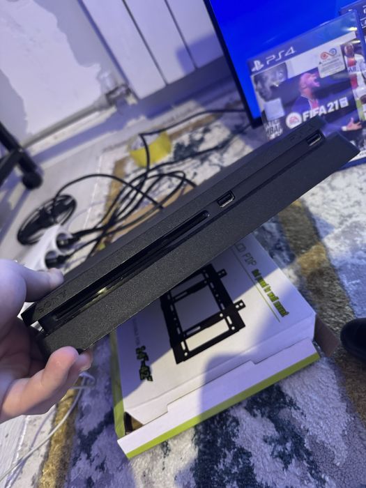 ps4 slim 1tb +6диск