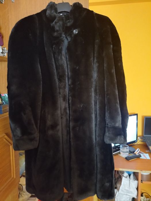 Haina blana sintetica femei