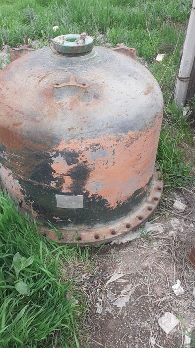 Эмалированой ёмкость