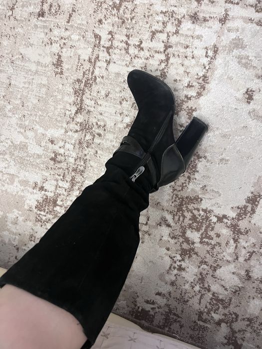 Продам женскую обувь