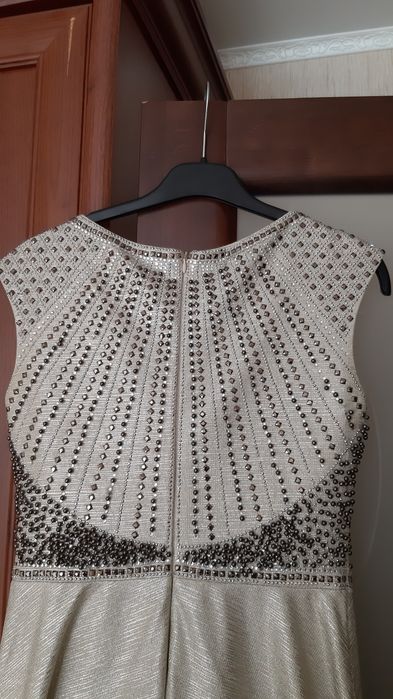 Вечернее красивое платье