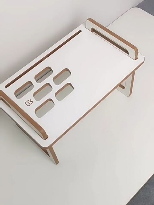 Столик для ноутбука  - мебель