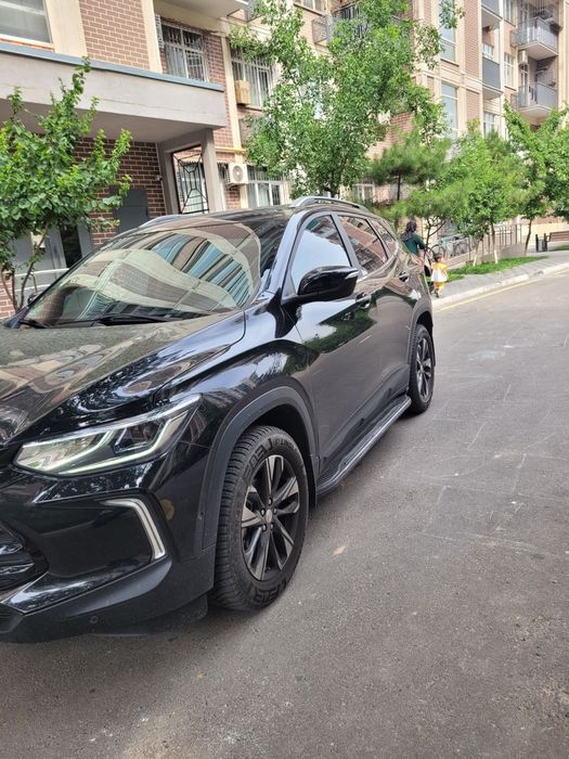 Tracker 2 2023 premier