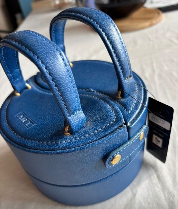 Чанта несесер кутия за бижута и грим ART