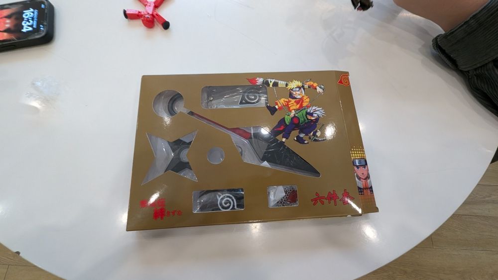 Набор Наруто не открывали