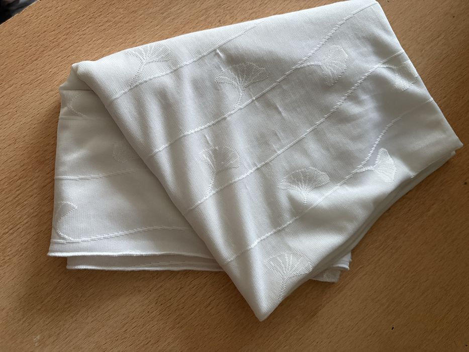 Хиджаб (шарфы, готовые платки)