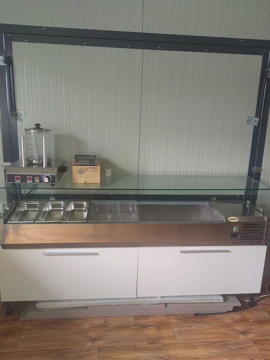 Se vinde rulota fast-food