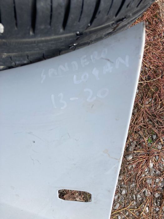 Ляв калник Dacia Sandero II /Logan. 2013-2020. Дачия Сандеро/Логан.